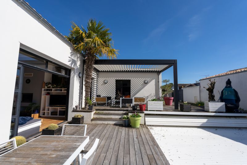 Aluminum Patio Roof Repair